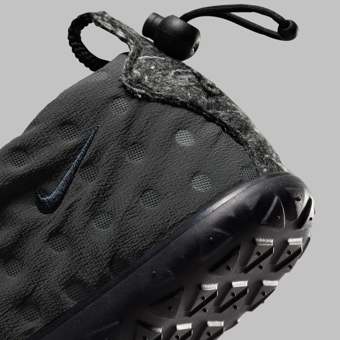 Nike ACG Air MOC trở lại với màu đen và những dấu chấm lúm đồng tiền - 8