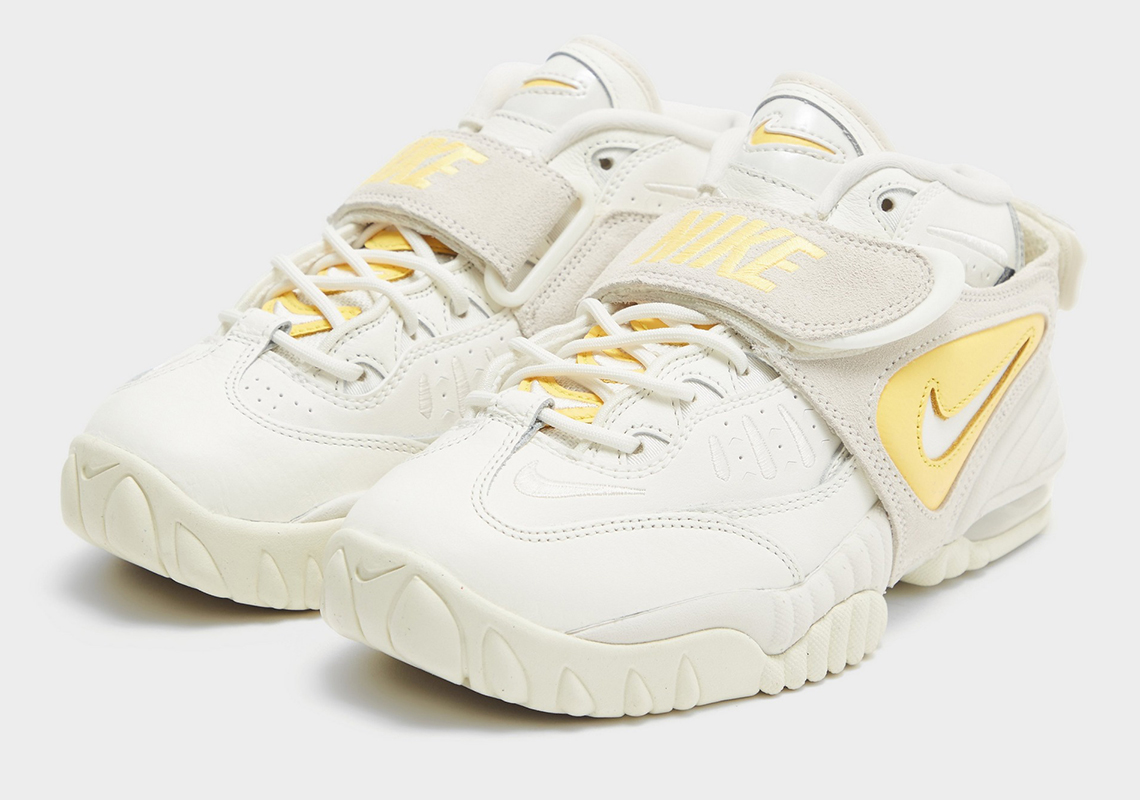 Nike Air Adjust Force "Sail/Citron Pulse" - Sneaker Độc Quyền Cho Nữ