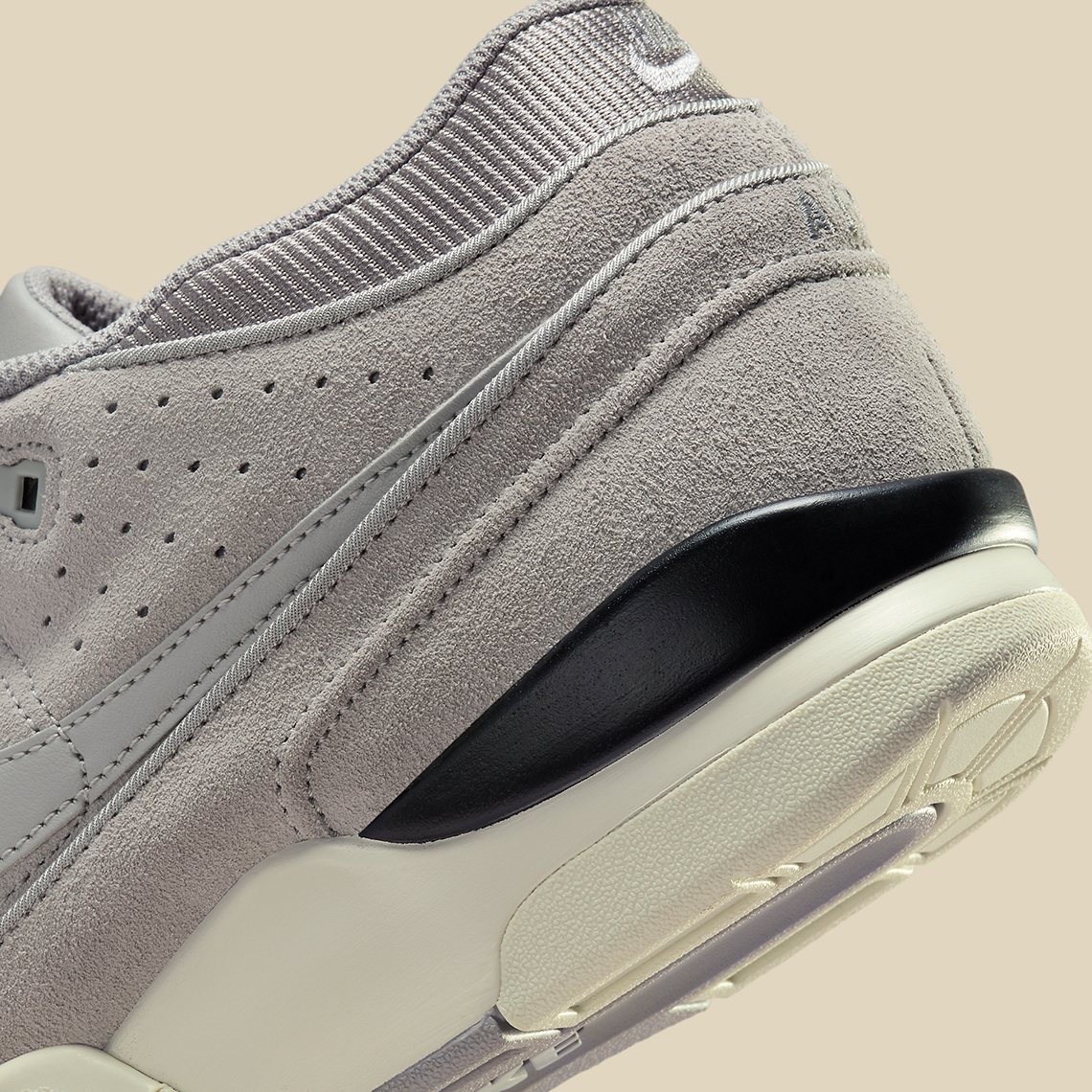 Nike Air Alpha Force 88 Medium Grey: Sự kết hợp độc đáo với chất liệu lụa! - 9