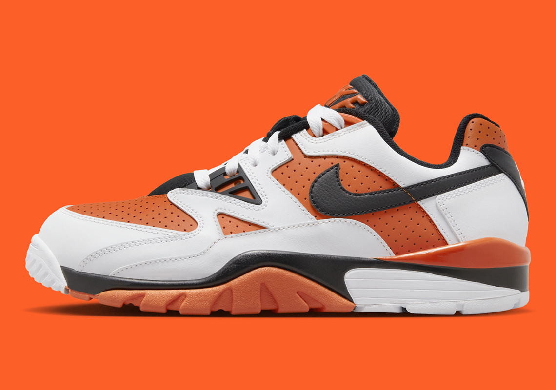 Nike Air Cross Trainer 3 Low với màu gợi nhớ đến Shattered Backboard - 1