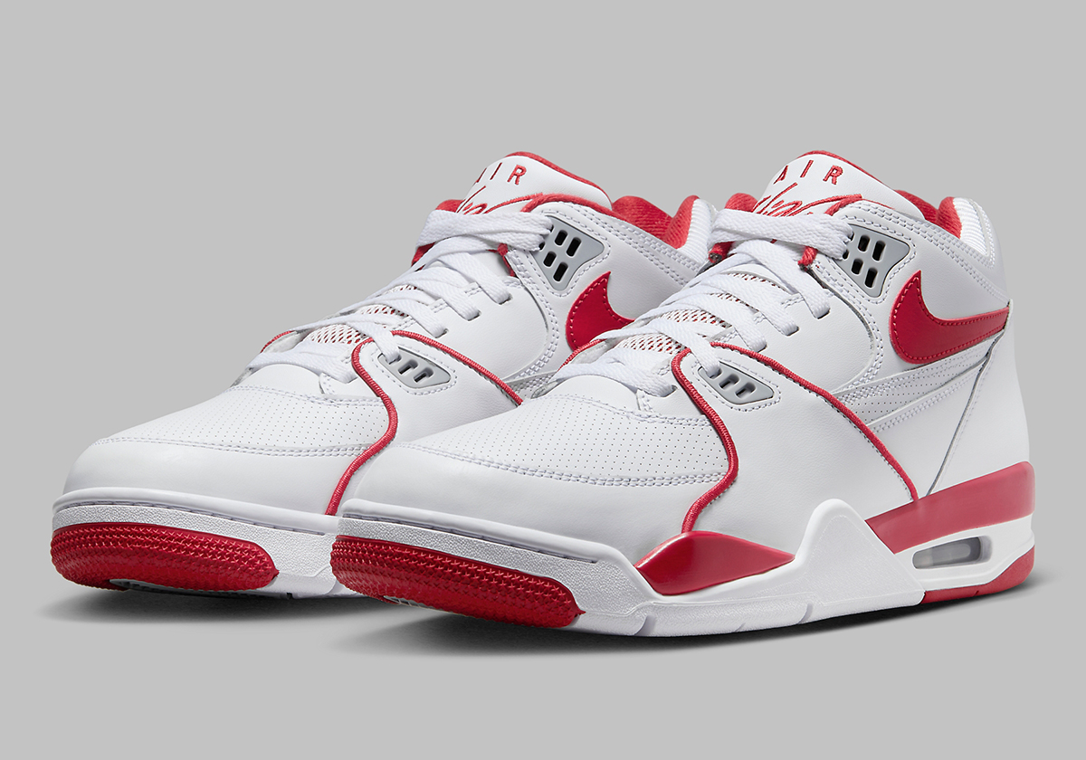 Nike Air Flight 89 GS 'Trắng/Đỏ': Sự Trở Lại Đầy Nổi Bật - 1