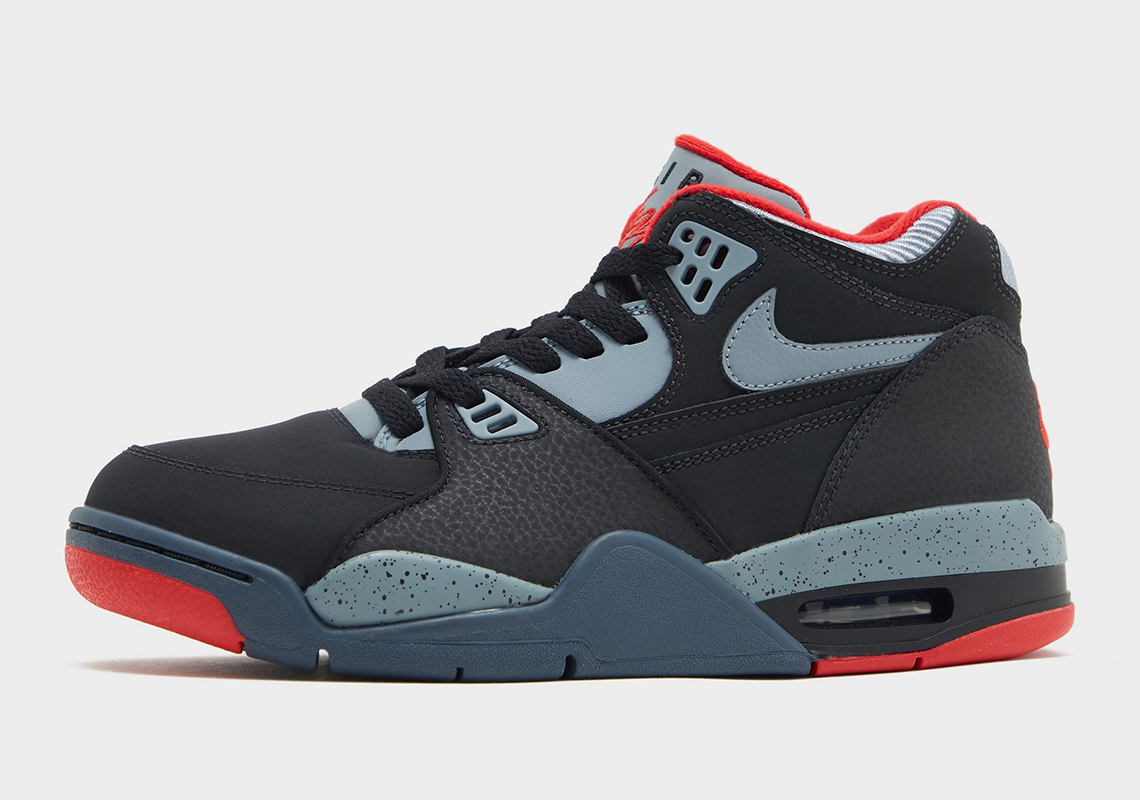 Nike Air Flight 89 Hồi Sinh với Phối Màu Black/Cement Grey/Fire Red Đ - 2