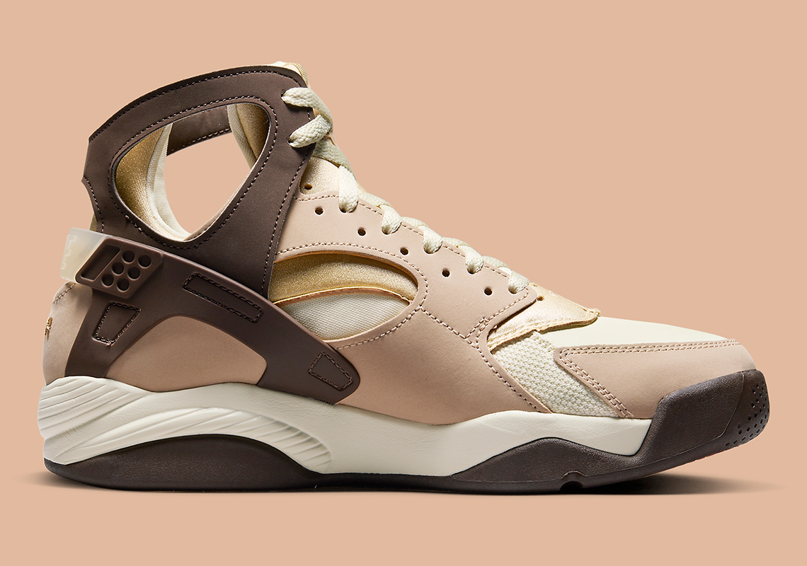 Nike Air Flight Huarache Baroque Brown: Phiên Bản Mới Độc Đáo! - 3