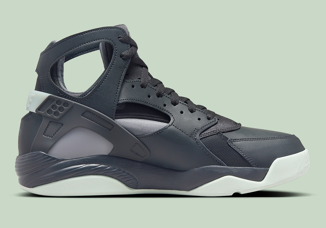 Nike Air Flight Huarache Dar - 10