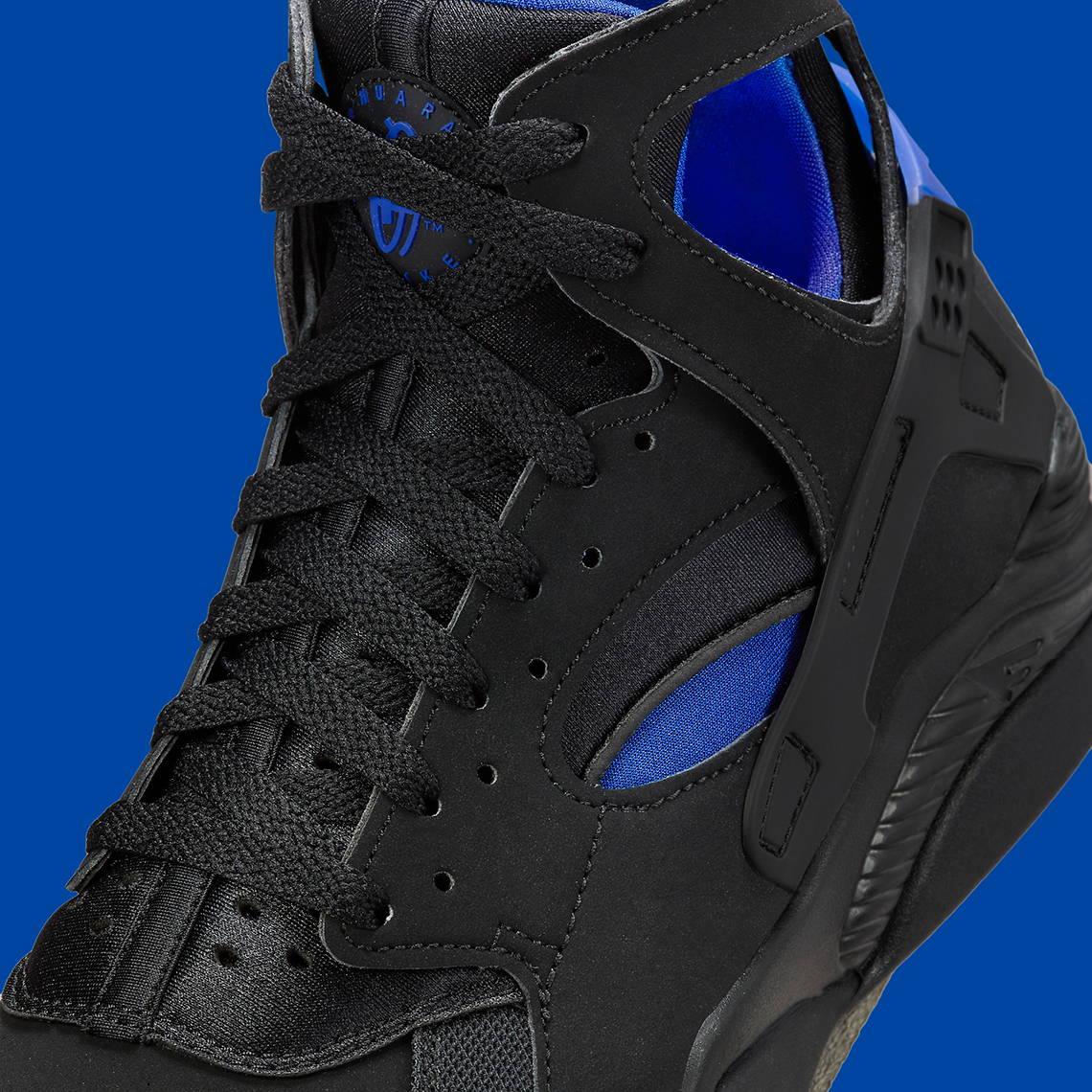 Nike Air Flight Huarache Tái Xuất Trong Phiên Bản 'Black/Lyon Blue' Cho Mùa Lễ Hội - 8