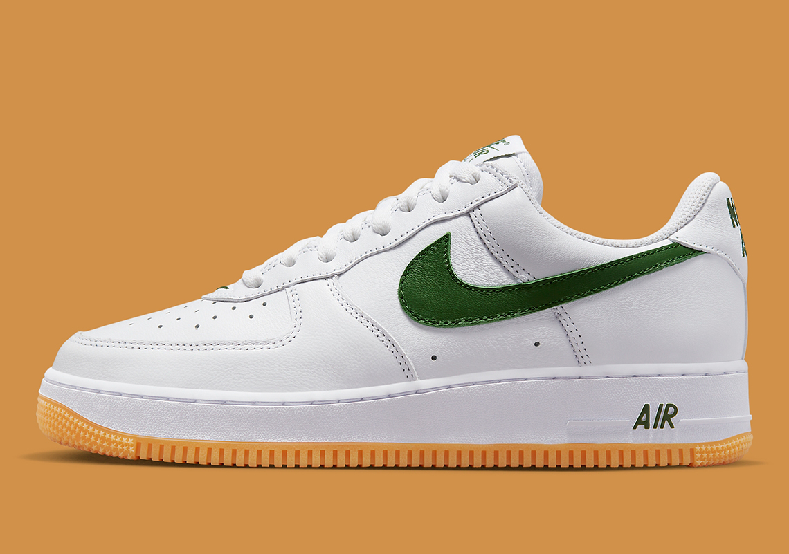 Nike Air Force 1 Color of the Month tháng 4 với đế gum mới - 1