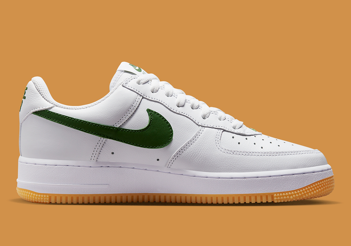 Nike Air Force 1 Color of the Month tháng 4 với đế gum mới - 3