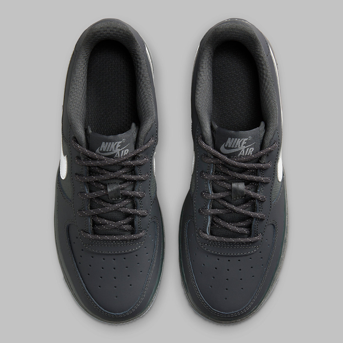 Nike Air Force 1 dành cho trẻ em: Mẫu giày độc đáo với chi tiết phản quang! - 3