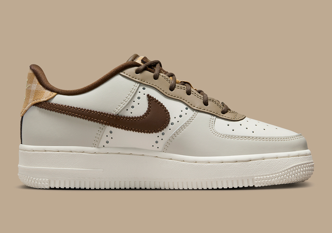 Nike Air Force 1 Low Brogue Wingtip: Phiên bản độc quyền dành cho học sinh - 3