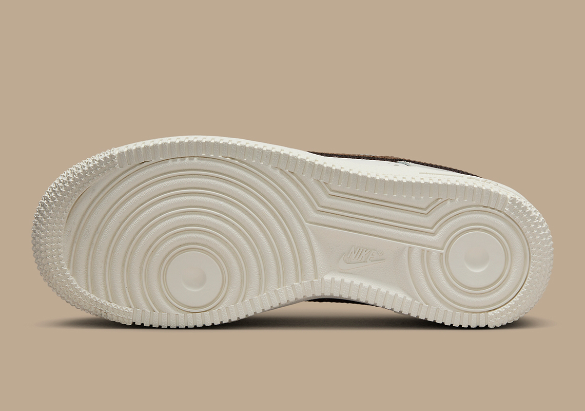 Nike Air Force 1 Low Brogue Wingtip: Phiên bản độc quyền dành cho học sinh - 6