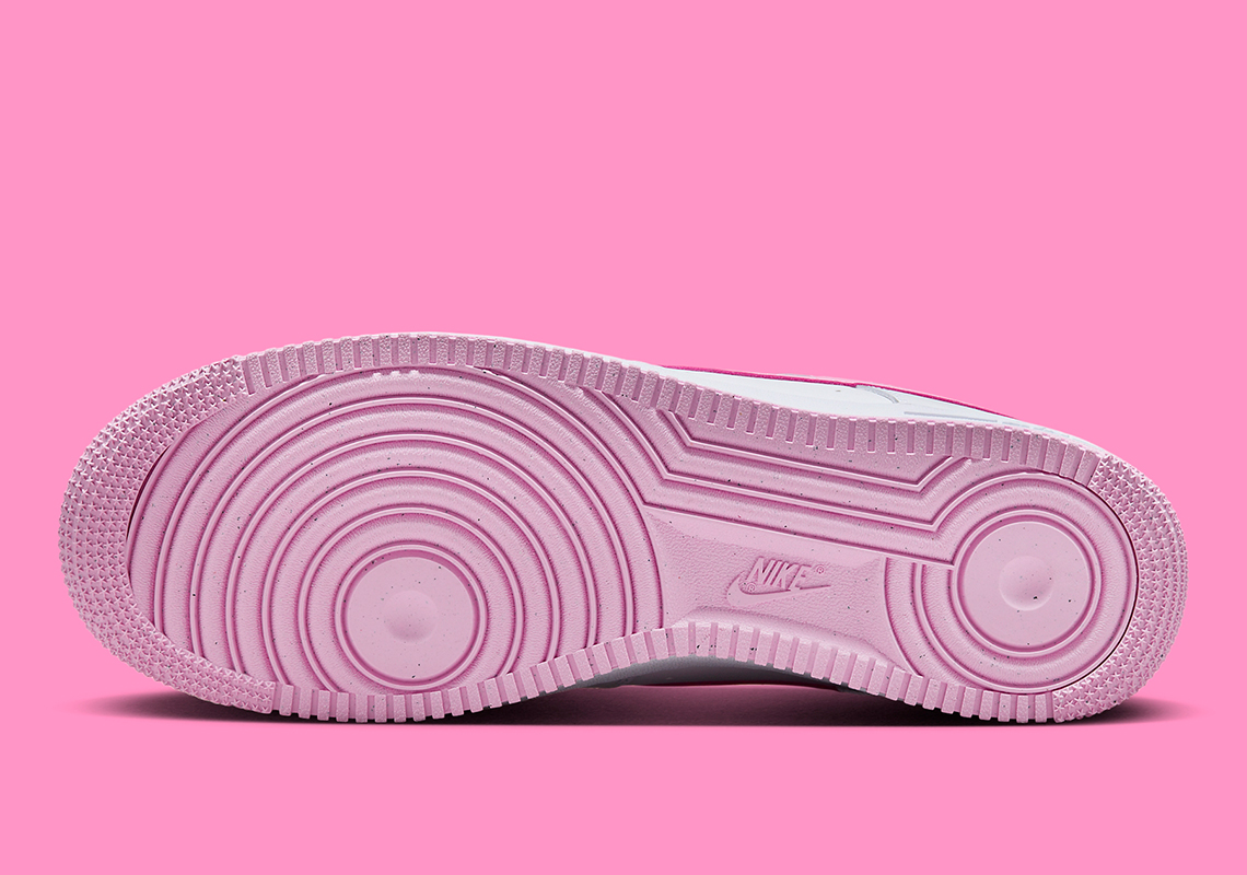 Nike Air Force 1 Low Bubblegum: Sự Tinh Tế trong Thiết Kế Đôi Giày Mới - 12