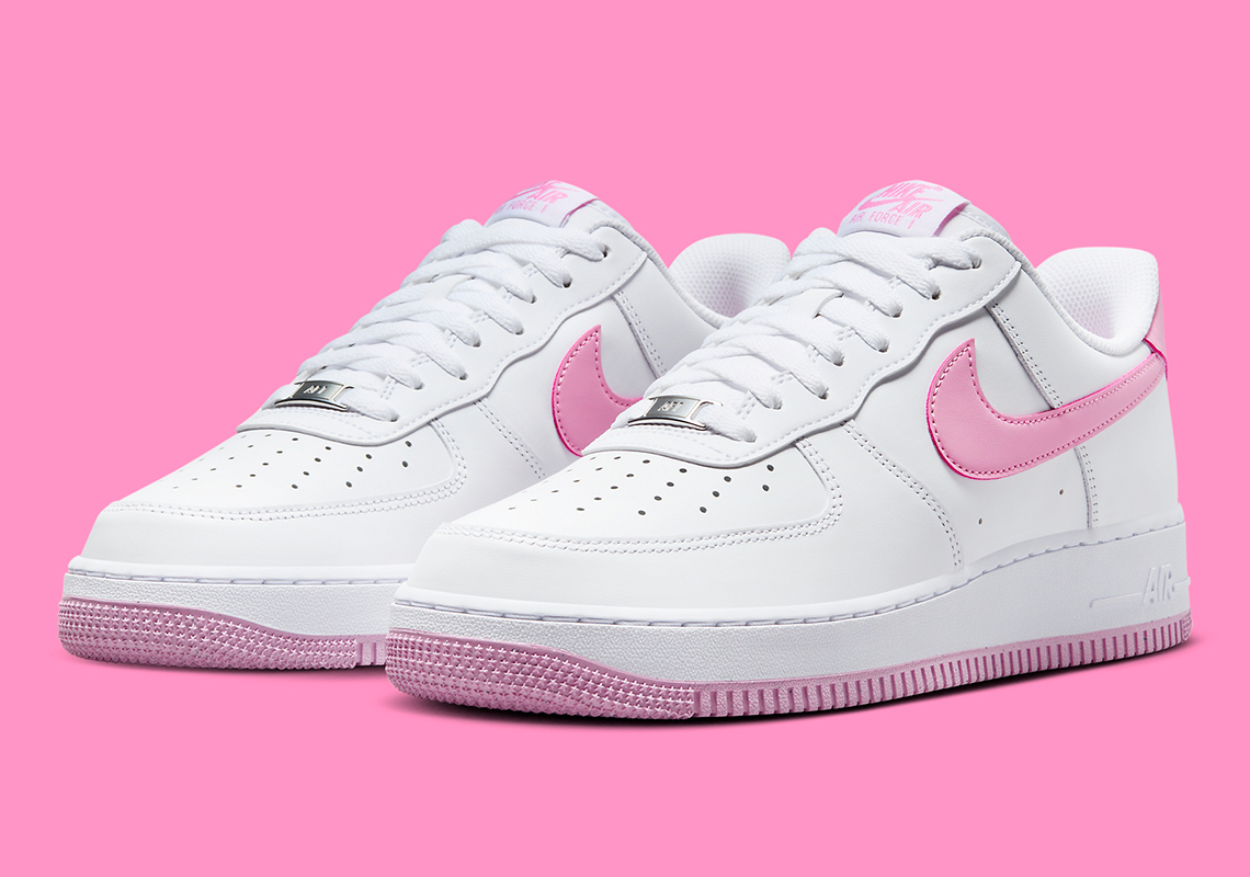 Nike Air Force 1 Low Bubblegum: Sự Tinh Tế trong Thiết Kế Đôi Giày Mới - 7