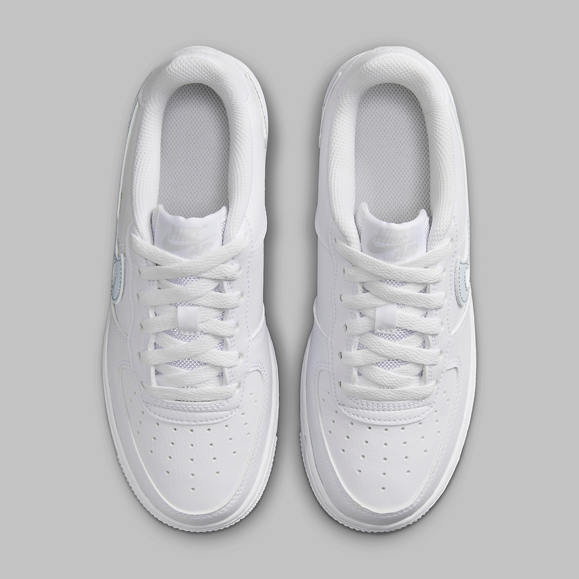 Nike Air Force 1 Low Cut-Out 'Soft Grey': Thiết kế mới độc đáo - 4