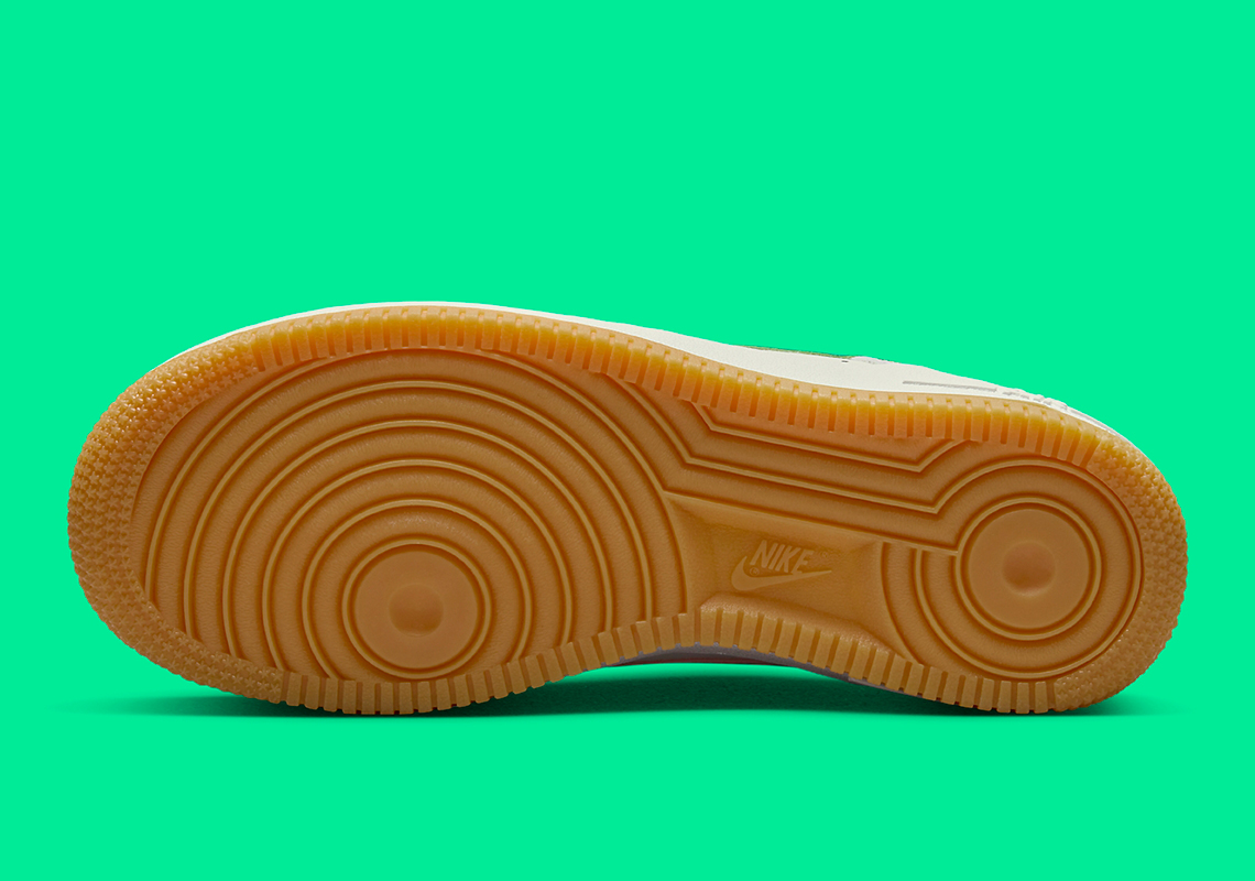 Nike Air Force 1 Low Heel Stitch Độc Quyền Cho Học Sinh Tiểu Học - Màu Sắc Sống Động và Chi Tiết Tinh Xảo - 7