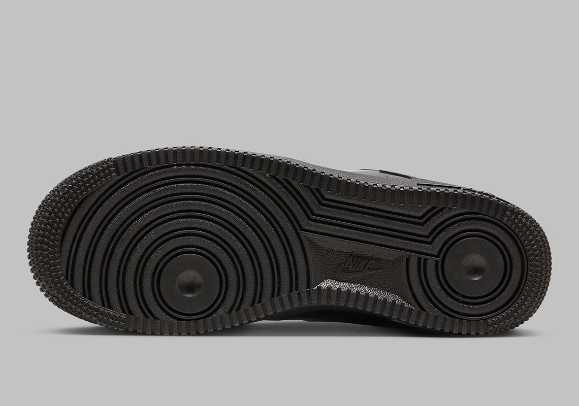 Nike Air Force 1 Low Just Do It Phiên Bản Nữ: Sự Kết Hợp Hoàn Hảo của Màu Đen và Sự Tinh Tế - 6