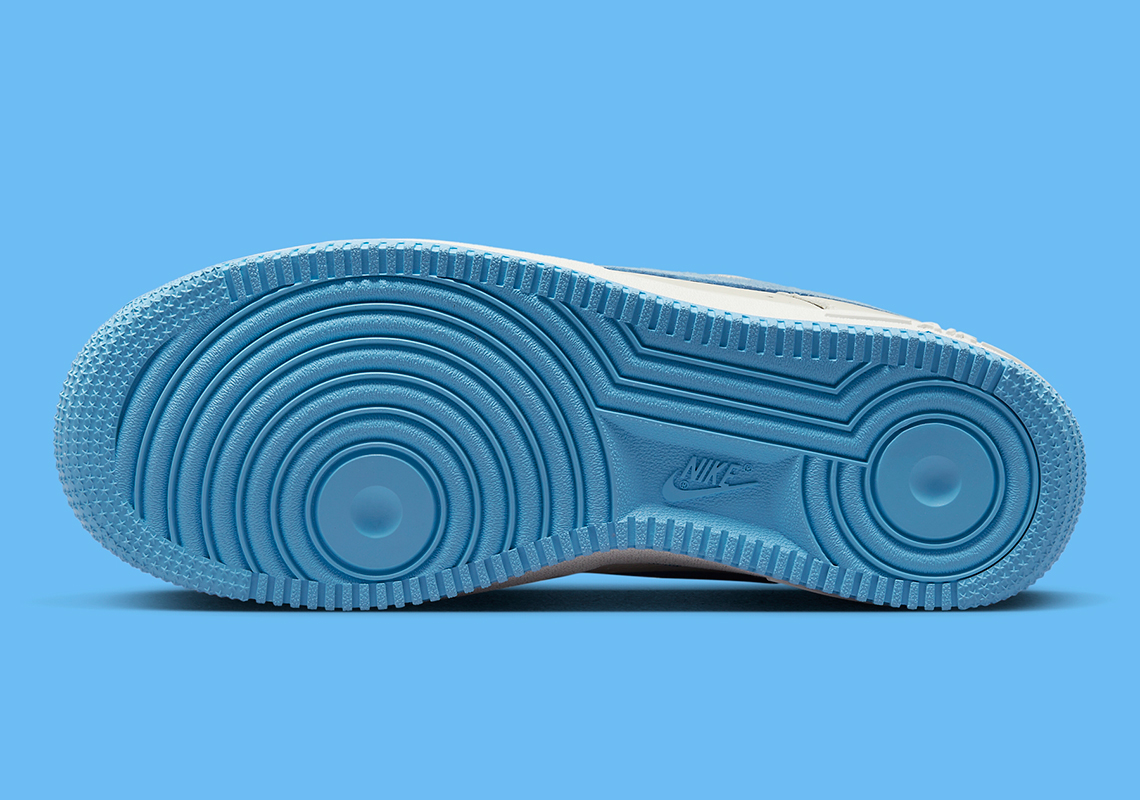 Nike Air Force 1 Low LXX màu trắng với điểm nhấn màu University Blue - 6