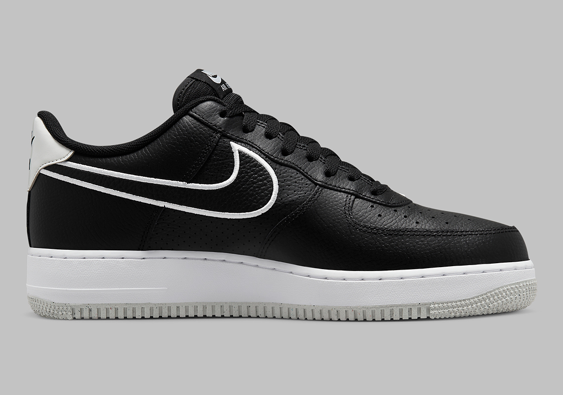 Nike Air Force 1 Low mới xuất hiện với màu đen/trắng - 3