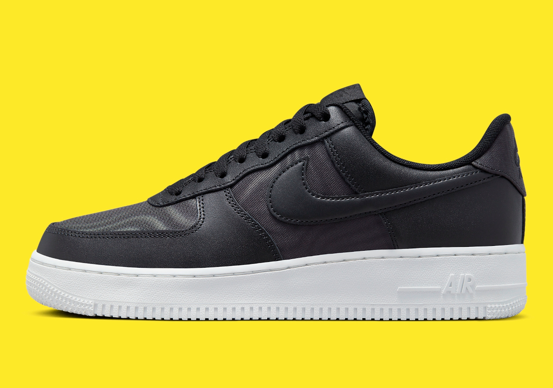 Nike Air Force 1 Low Nylon có kiểu dáng đen/trắng cổ điển - 1