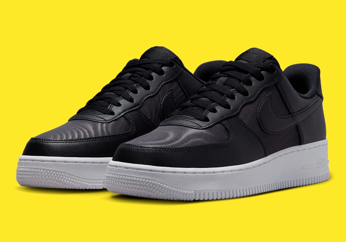 Nike Air Force 1 Low Nylon có kiểu dáng đen/trắng cổ điển - 2