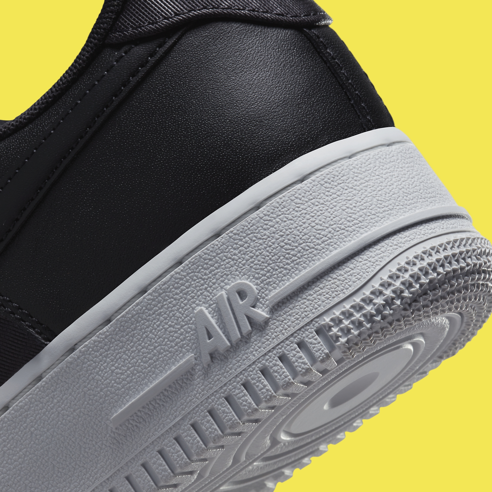 Nike Air Force 1 Low Nylon có kiểu dáng đen/trắng cổ điển - 8