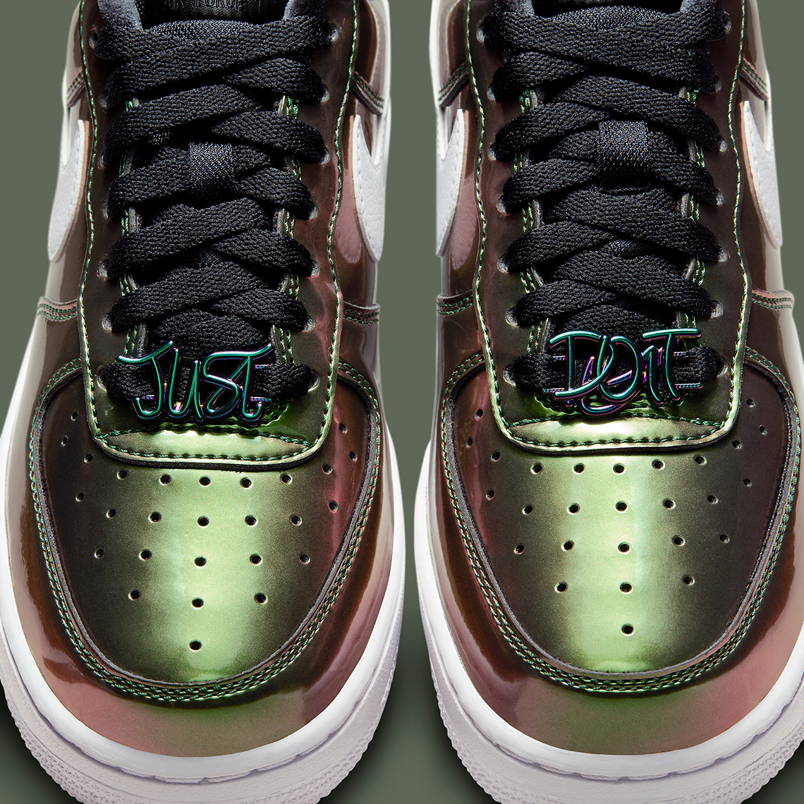 Nike Air Force 1 Low: Phiên Bản Kỷ Niệm 40 Năm Với Thiết Kế Sặc Sỡ và Độc Đáo! - 9