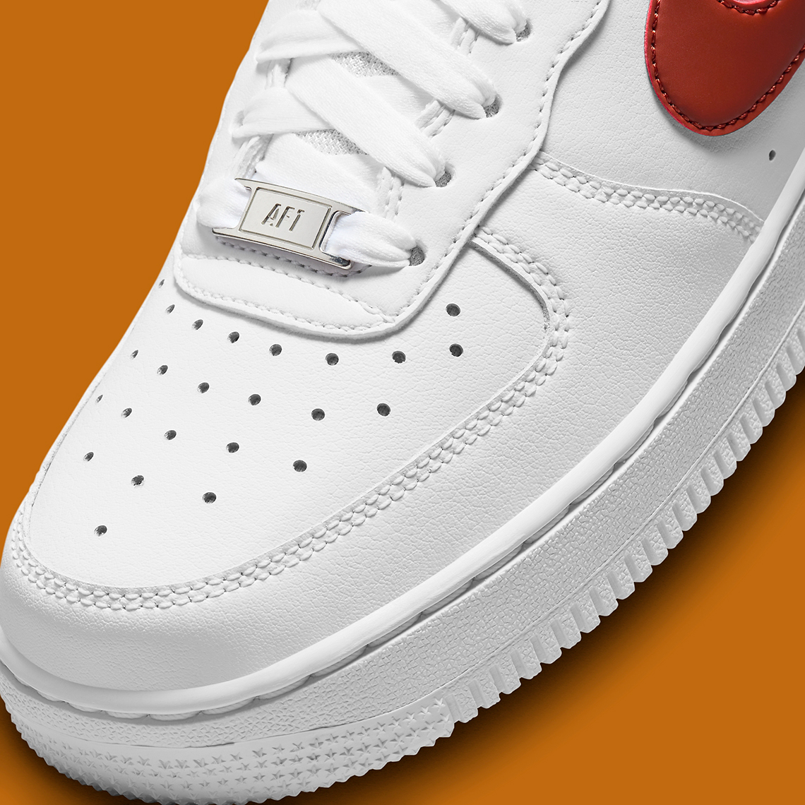 Nike Air Force 1 Low Rugged Orange: Phiên Bản Độc Quyền Cho Phái Đẹp! - 7