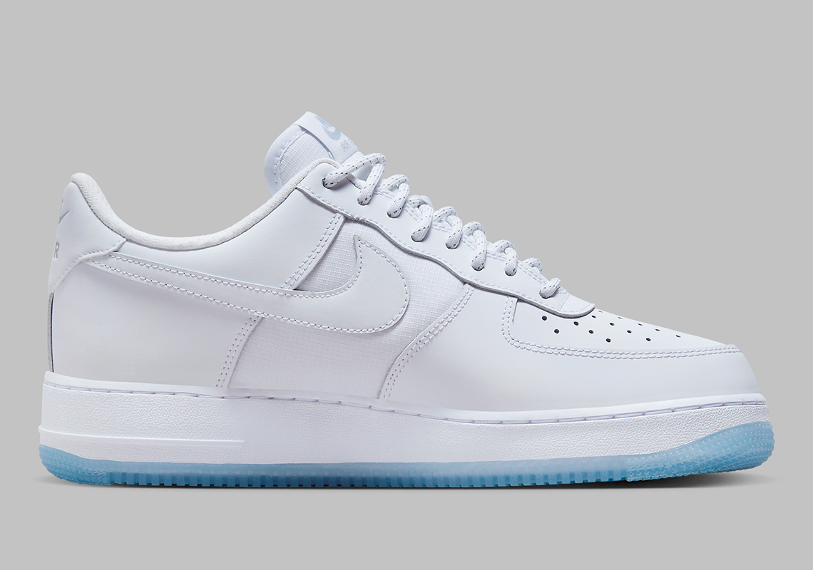 Nike Air Force 1 Low Tinh tế mùa đông: Một phiên bản mới đầy lạnh lùng và sành điệu!  - 3