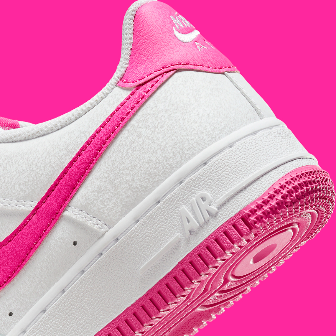Nike Air Force 1 Low Trẻ Em 'Hồng Barbie': Phong Cách Độc Đáo Cho Mùa Lễ - 8