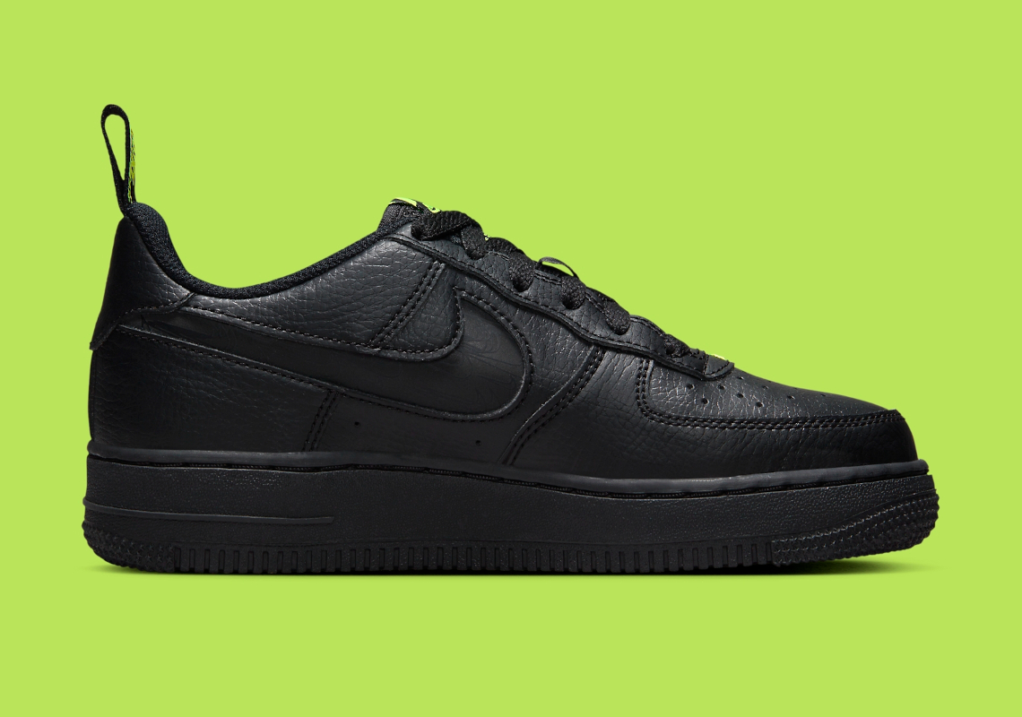 Nike Air Force 1 Low Triple-B - 12