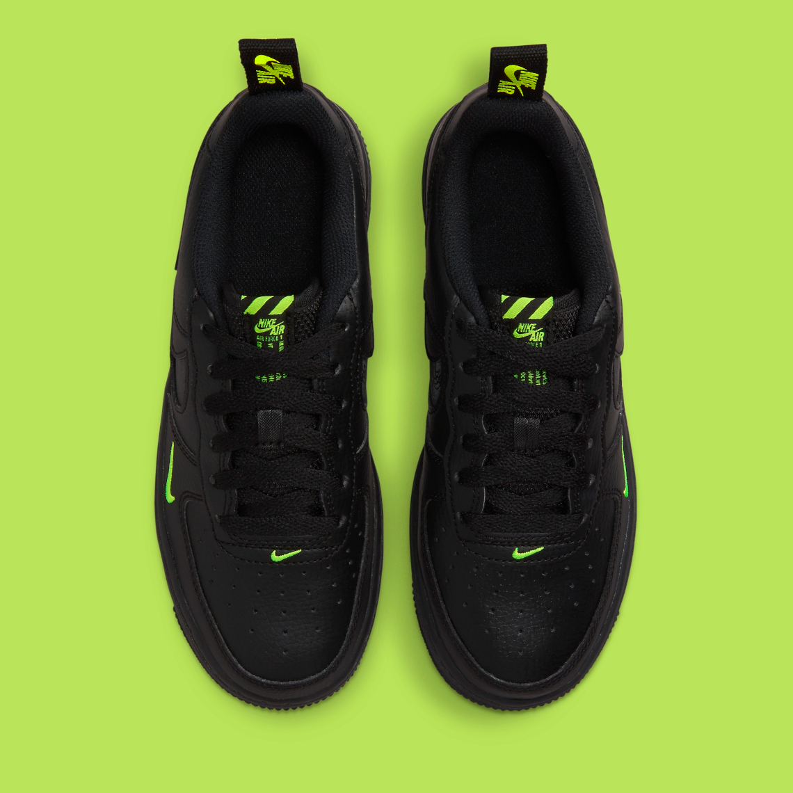 Nike Air Force 1 Low Triple-B - 4