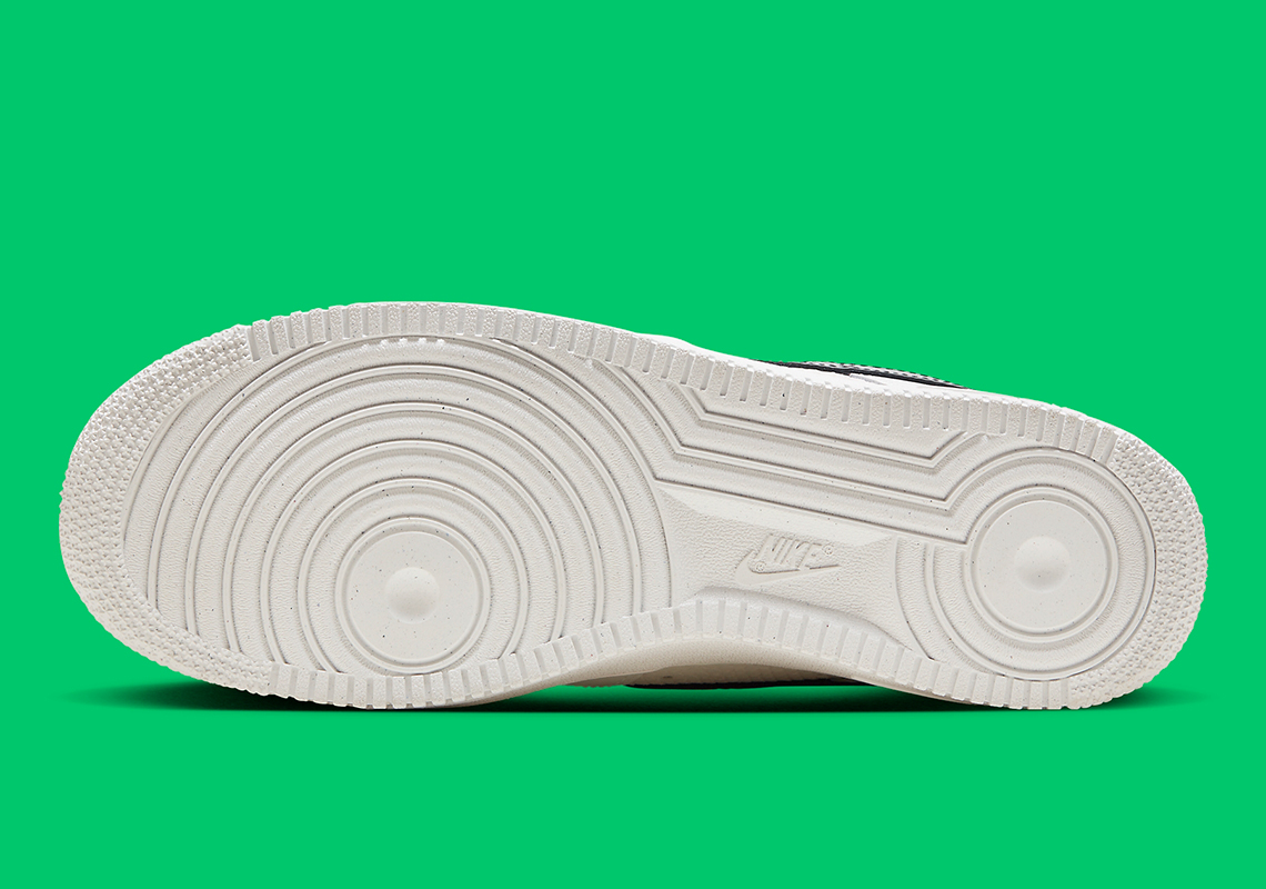 Nike Air Force 1 Low 'X's and O's': Sự Kết Hợp Sáng Tạo Cho Đôi Giày Biểu Tượng - 6