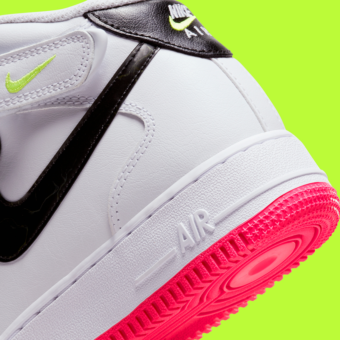 Nike Air Force 1 Mid Panda Ra Mắt Với Thiết Kế Sáng Tạo - 9