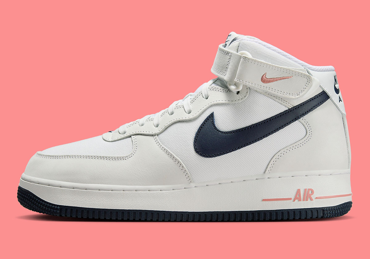 Nike Air Force 1 Mid 'Summit White/Obsidian Blue': Sự Kết Hợp Độc Đáo - 2