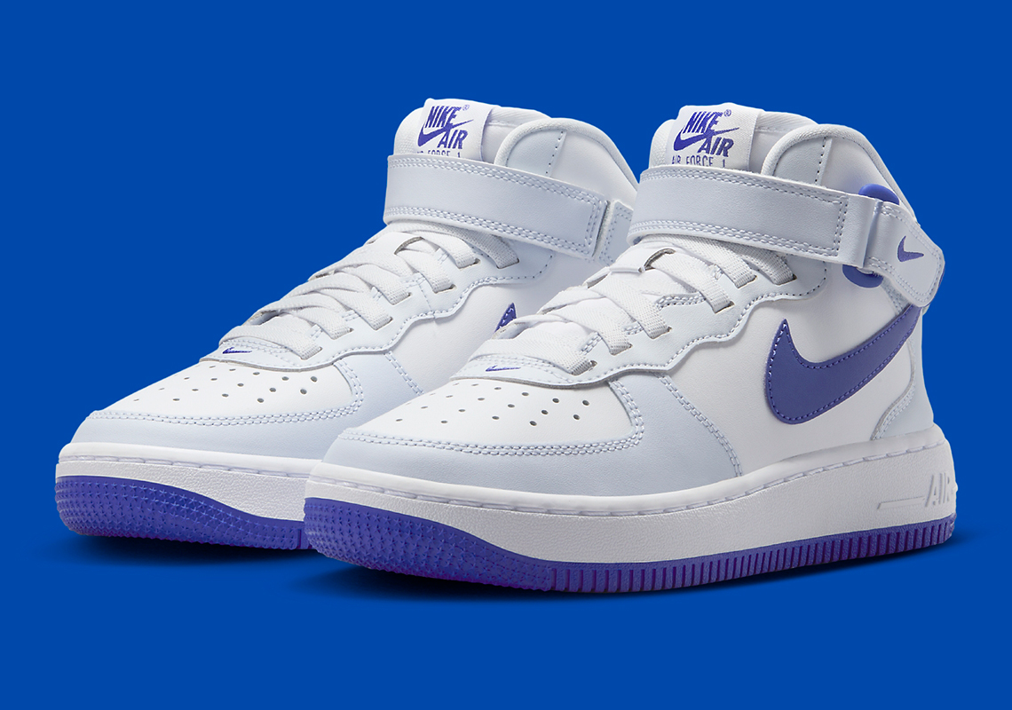 Nike Air Force 1 Mid Trắng/Royal Blue: Phối Màu Tinh Tế Cho Mùa Lễ Hội 2023 - 1