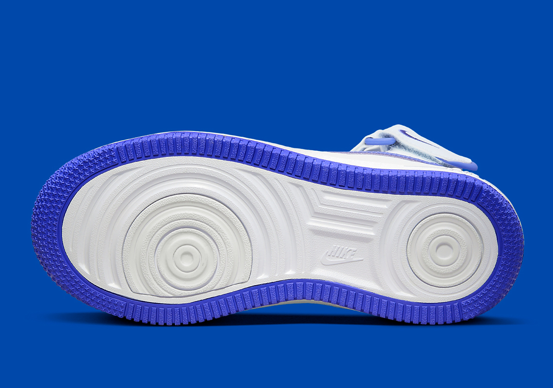 Nike Air Force 1 Mid Trắng/Royal Blue: Phối Màu Tinh Tế Cho Mùa Lễ Hội 2023 - 13