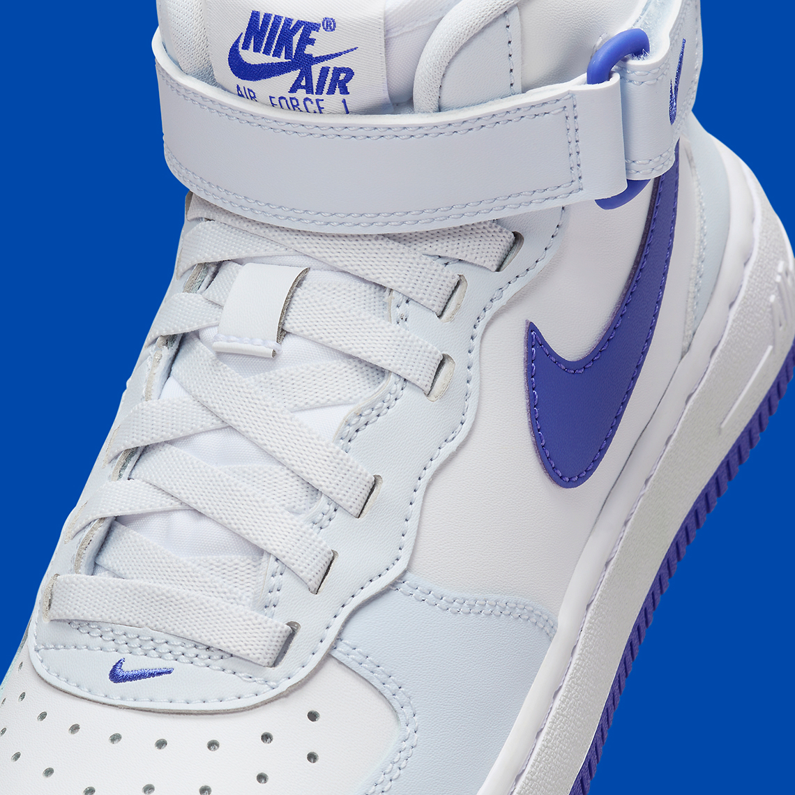 Nike Air Force 1 Mid Trắng/Royal Blue: Phối Màu Tinh Tế Cho Mùa Lễ Hội 2023 - 8