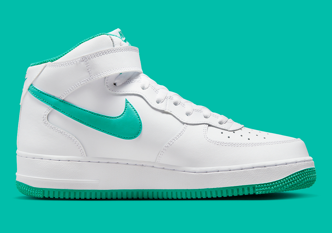 Nike Air Force 1 Mid White/Clear Jade - Sự Kết Hợp Tươi Mát Tinh Tế! - 3