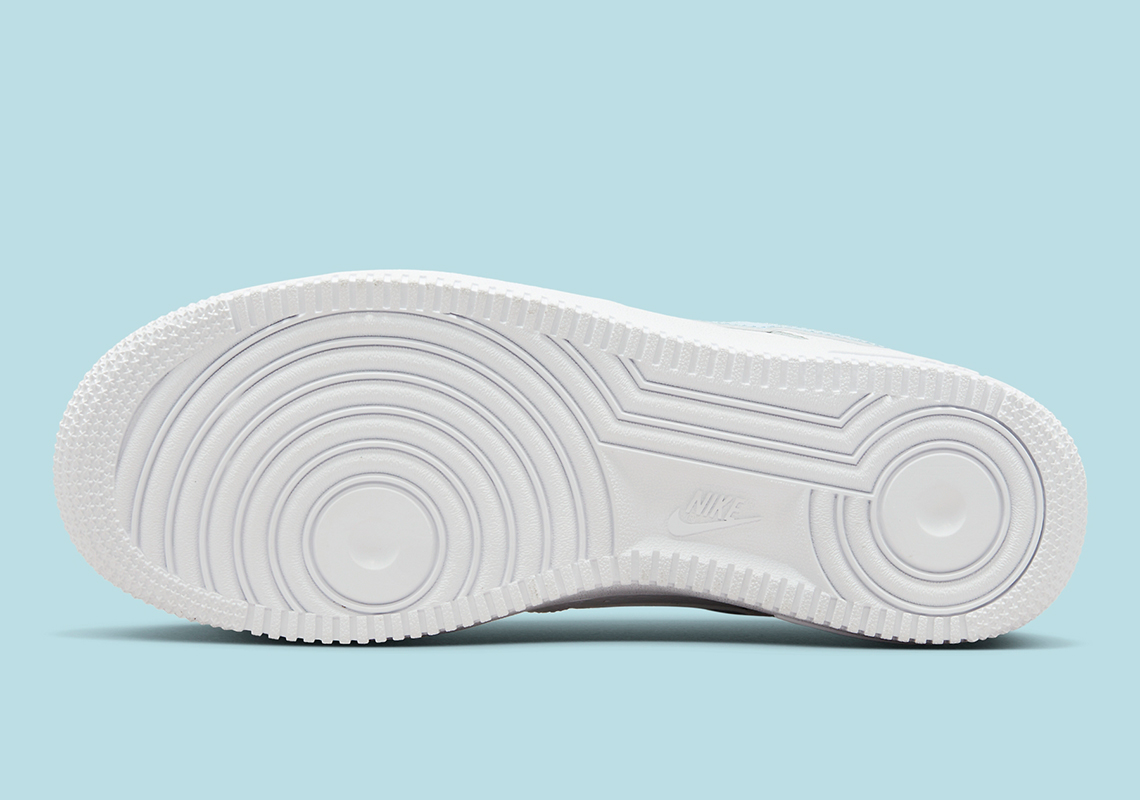 Nike Air Force 1 Mini Swoosh: Bản Cập Nhật Mới với Đầy Mini Swoosh - 13