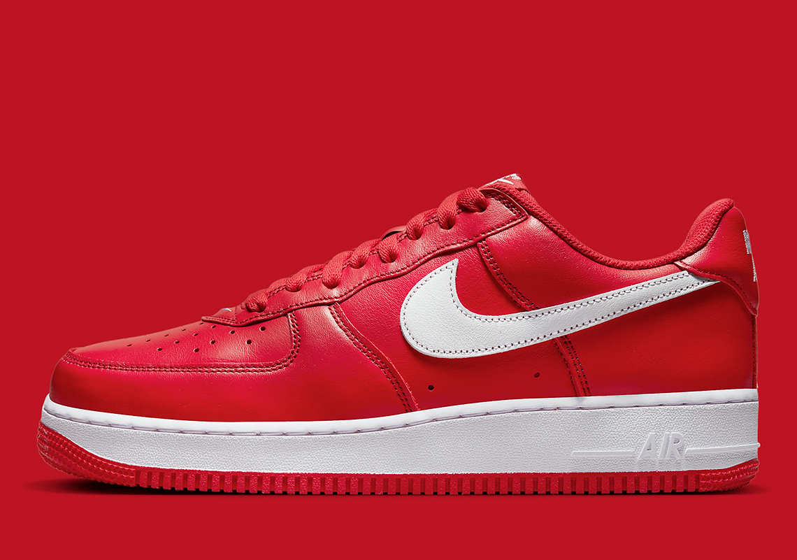 Nike Air Force 1 mới nhất với màu University Red - 1