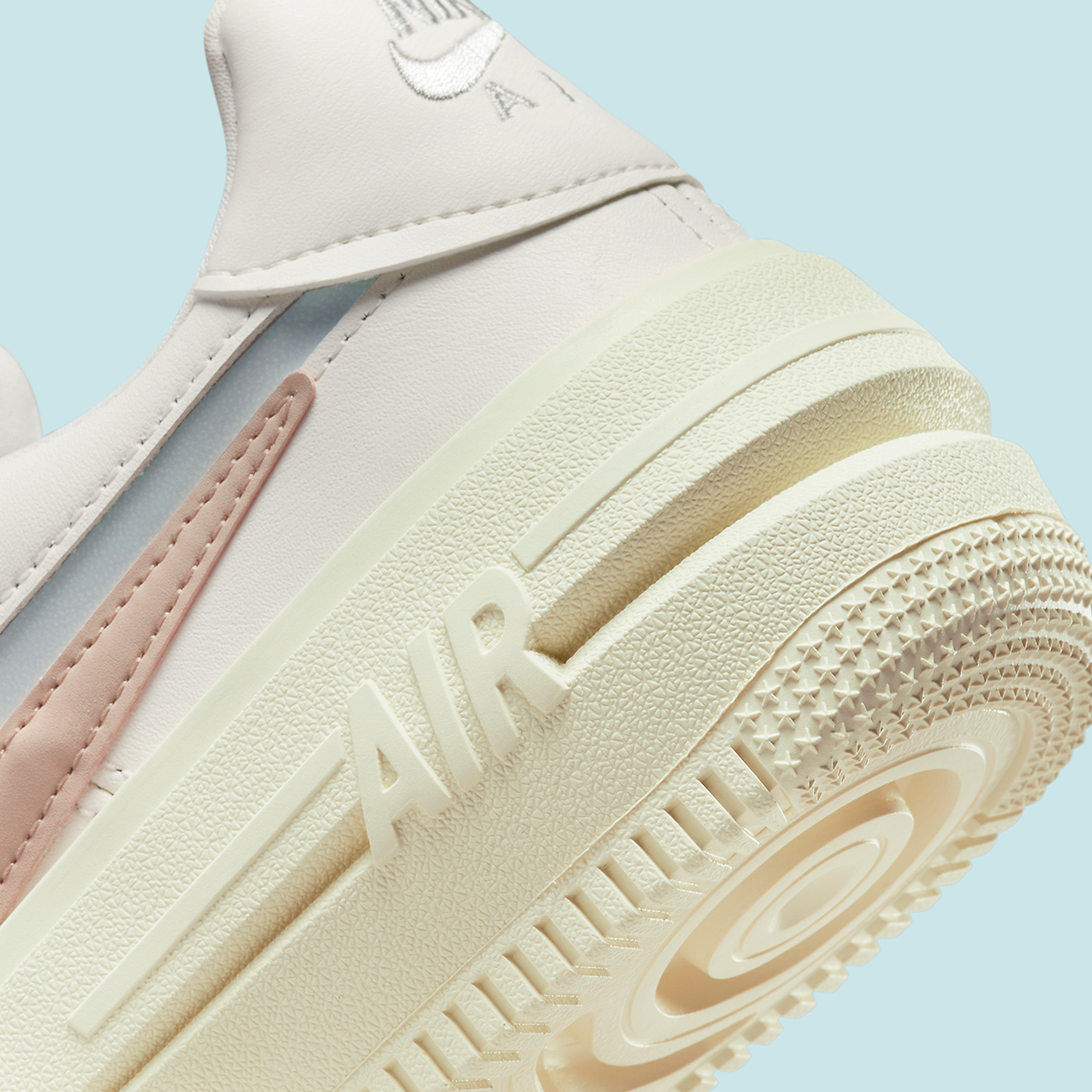 Nike Air Force 1 Platform của phụ nữ trở lại với màu Coconut Milk - 8