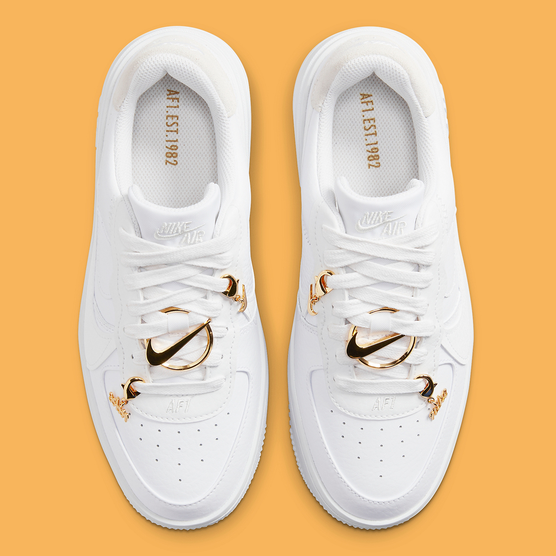 Nike Air Force 1 PLTAFORM đi kèm với một lớp hoàn thiện lấp lánh - 7
