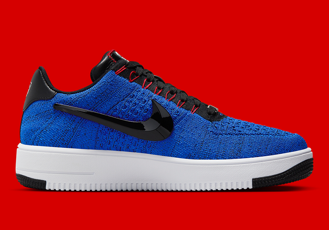 "Nike Air Force 1 RKK Biểu tượng của Robert K. Kraft và tình yêu dành