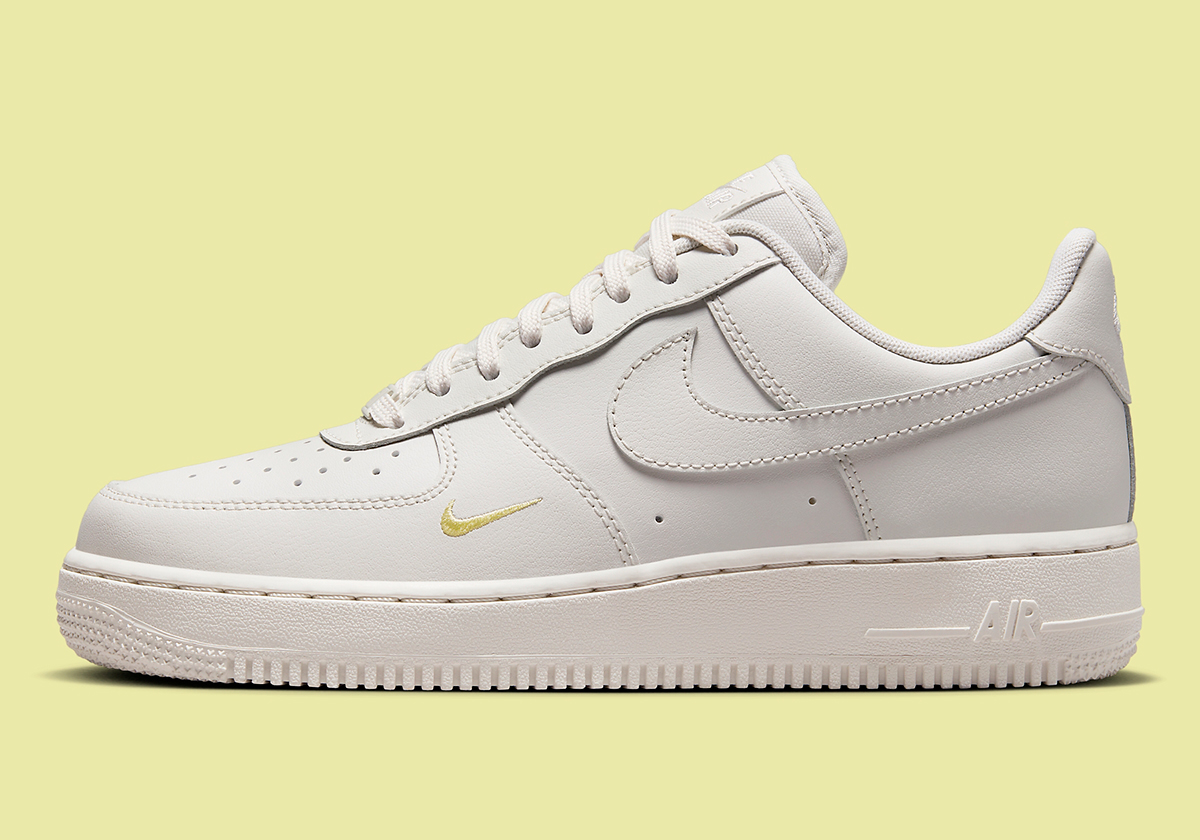 Nike Air Force 1 Sail/Alabaster: Sự Độc Đáo và Phong Cách! - 2