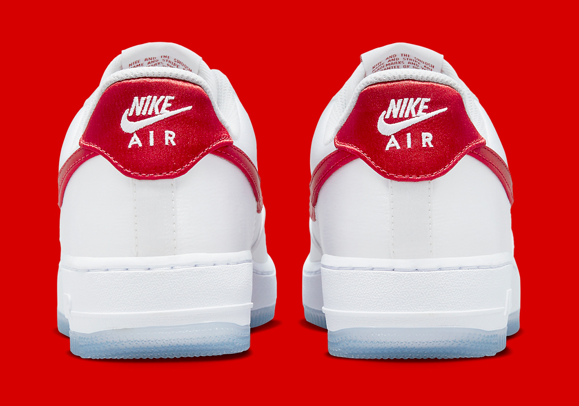 Nike Air Force 1 Satin - Sự táo bạo từ đế giày đến phần trên Satin - 5
