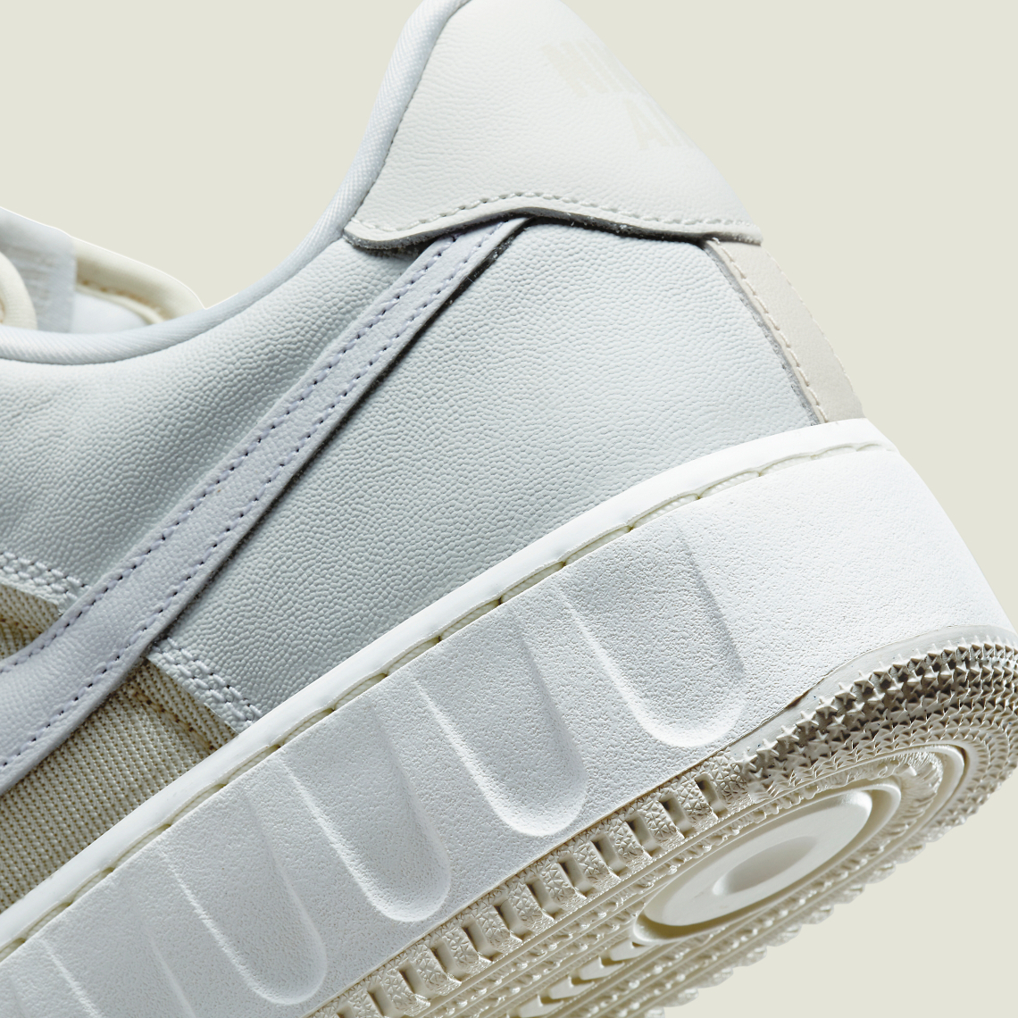 Nike Air Force 1 Utility Sail giữ cho mọi thứ sạch sẽ - 8