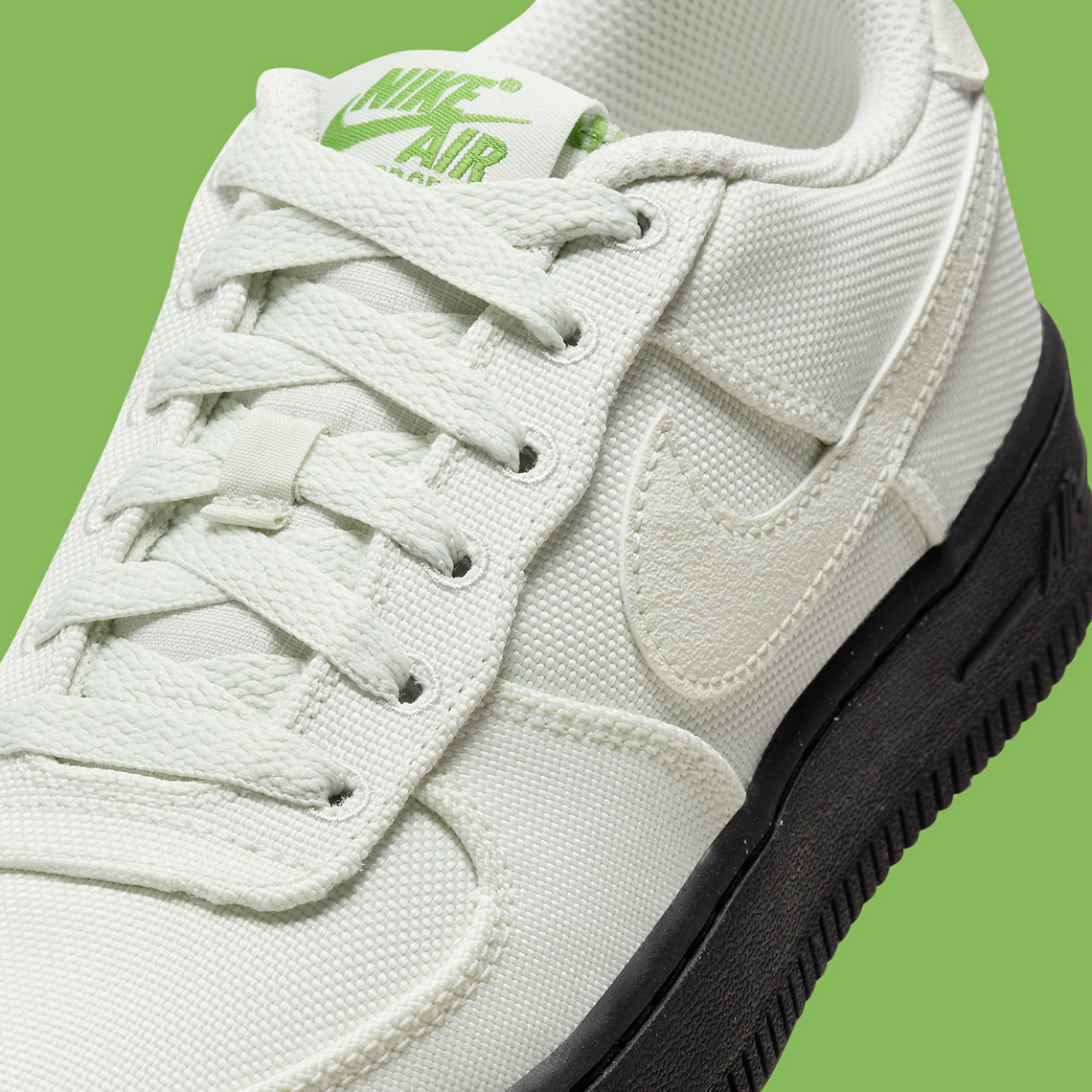 Nike Air Force Next Nature: Hành Trình Mới với Thiết Kế Logo Độc Đáo - 16