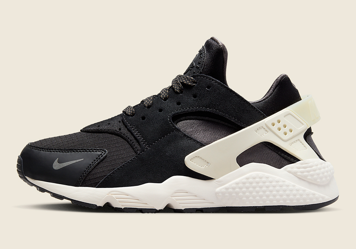 Nike Air Huarache: Bản Sắc Thu Đông với Màu Đen và Xám - 1