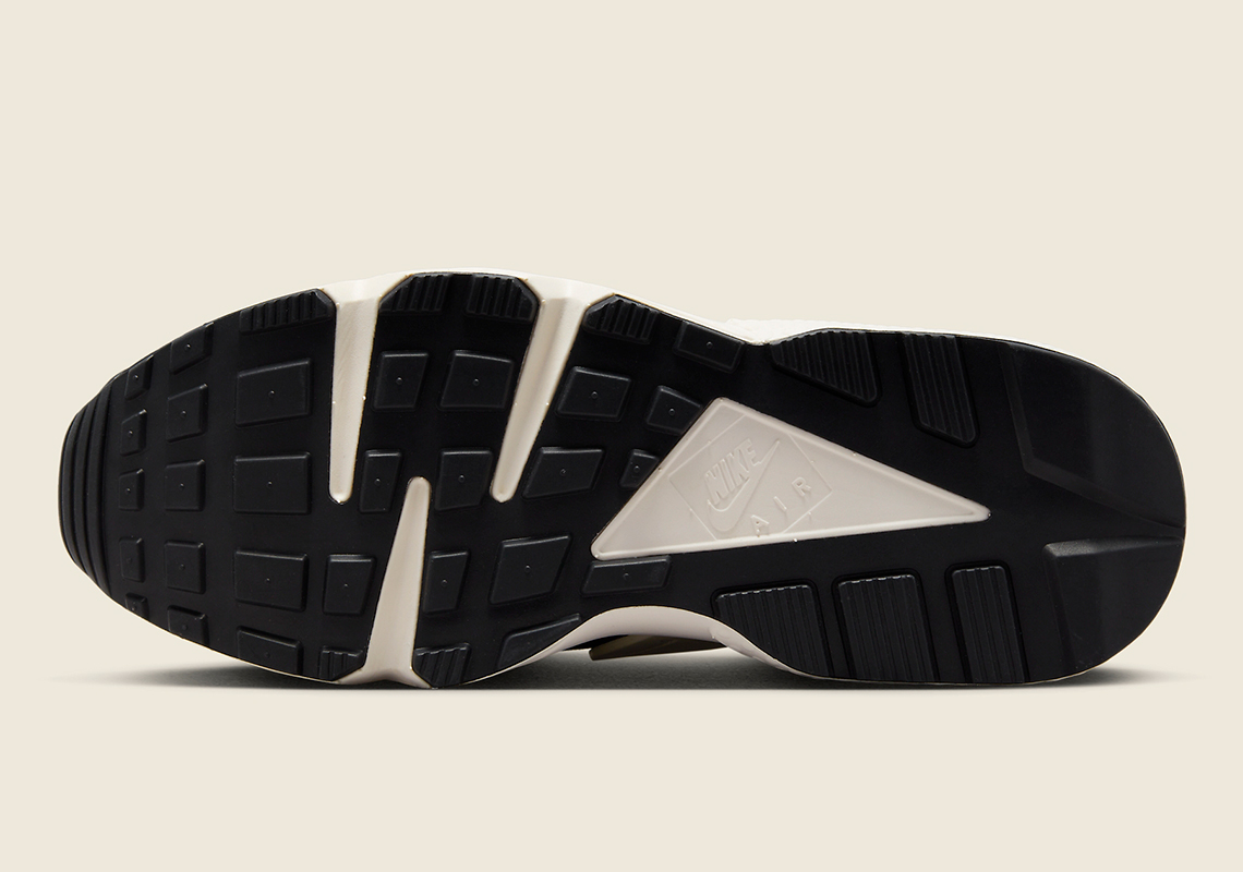 Nike Air Huarache: Bản Sắc Thu Đông với Màu Đen và Xám - 6