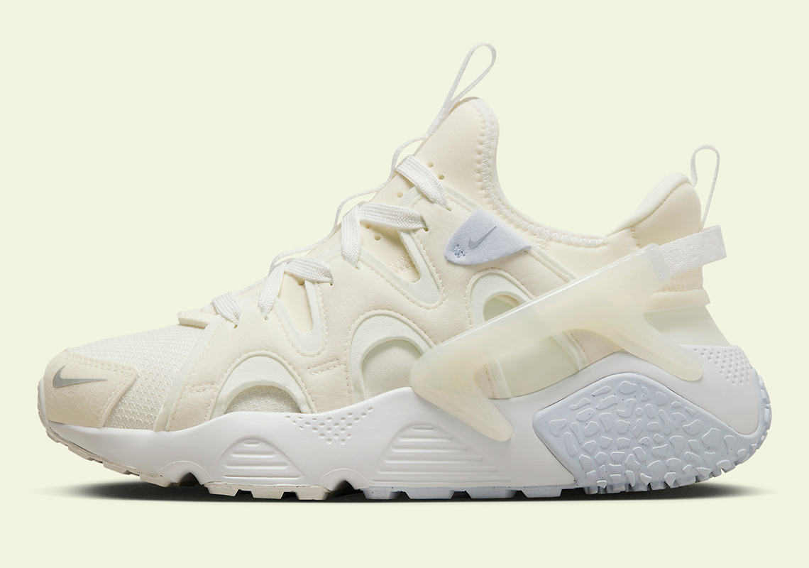 Nike Air Huarache Craft Coconut Milk - Giày thể thao màu trắng kem mới của Nike cho mùa xuân - 4