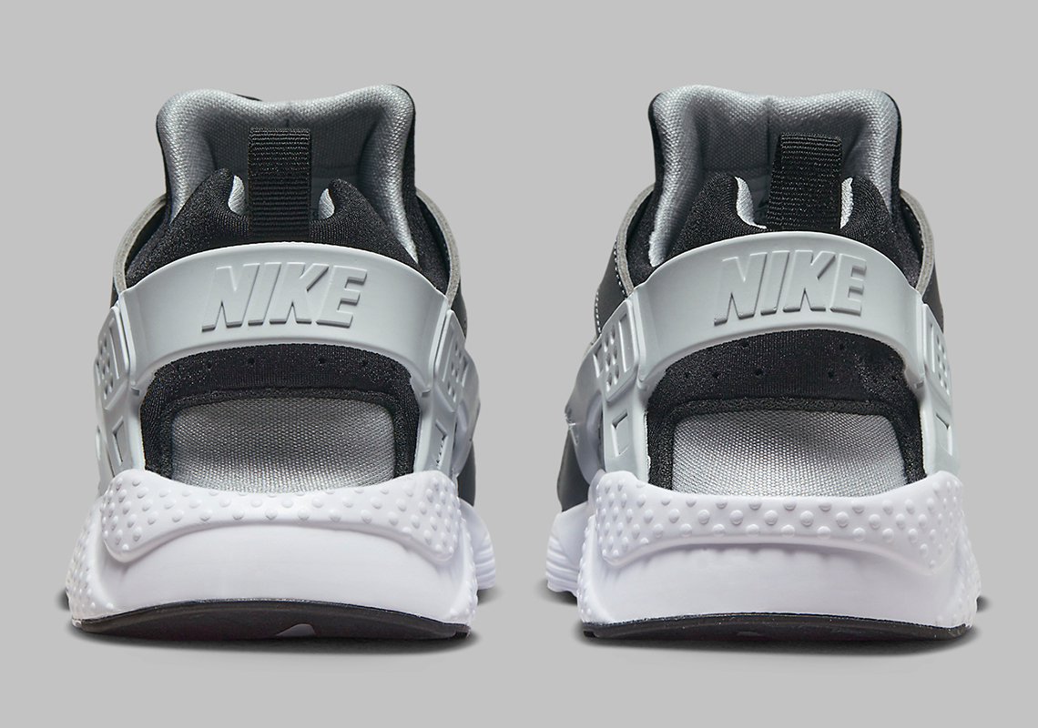 Nike Air Huarache Grade School Grey/Silver/Black: Lựa Chọn Cho Học Sinh Năm Học Mới - 4